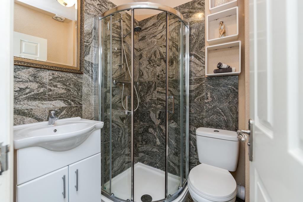 Watford General Suites Buitenkant foto