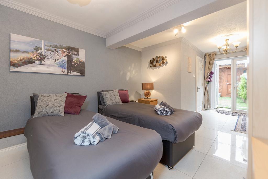 Watford General Suites Buitenkant foto